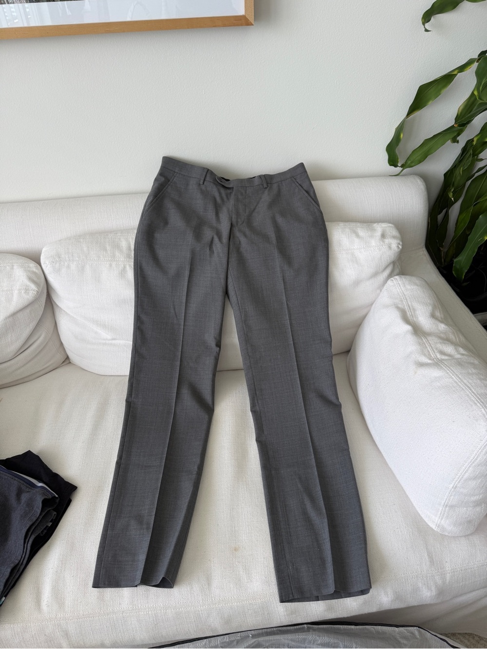 Lightweight Men's Dress Pants - Gray
